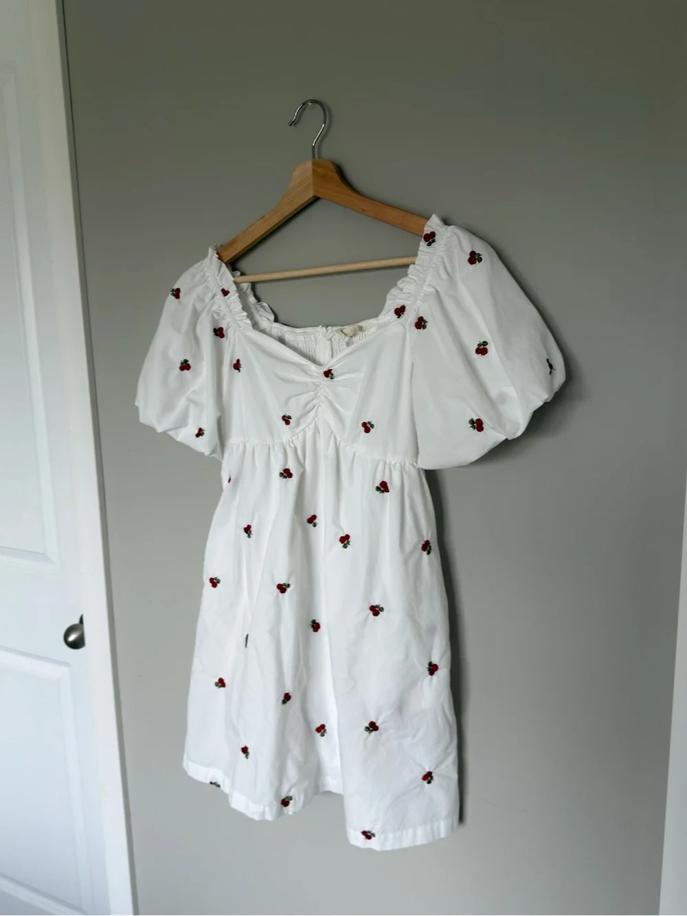Altar’d State White Cherry Poplin Mini Dress Puff Sleeve Size S Cottagecore - Picture 4 of 9